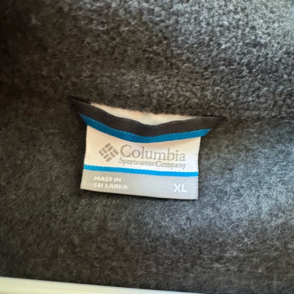 New without tags - Columbia Men's XL Green and Gray Full Zip Fleece - Picture 4 of 4